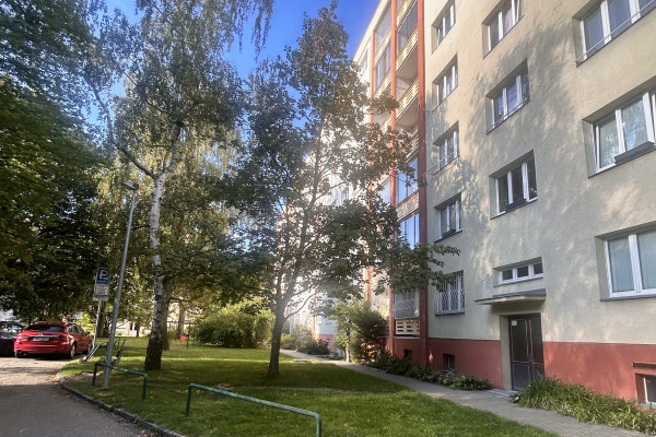 Pronájem bytu 2+1, 56 m², Šantrochova, Praha 6 – Petřiny